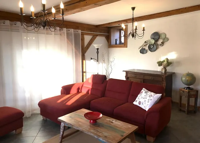 Historisches Fachwerk-ferienhaus Mit Weinkeller Und Garten, Gute Lage *